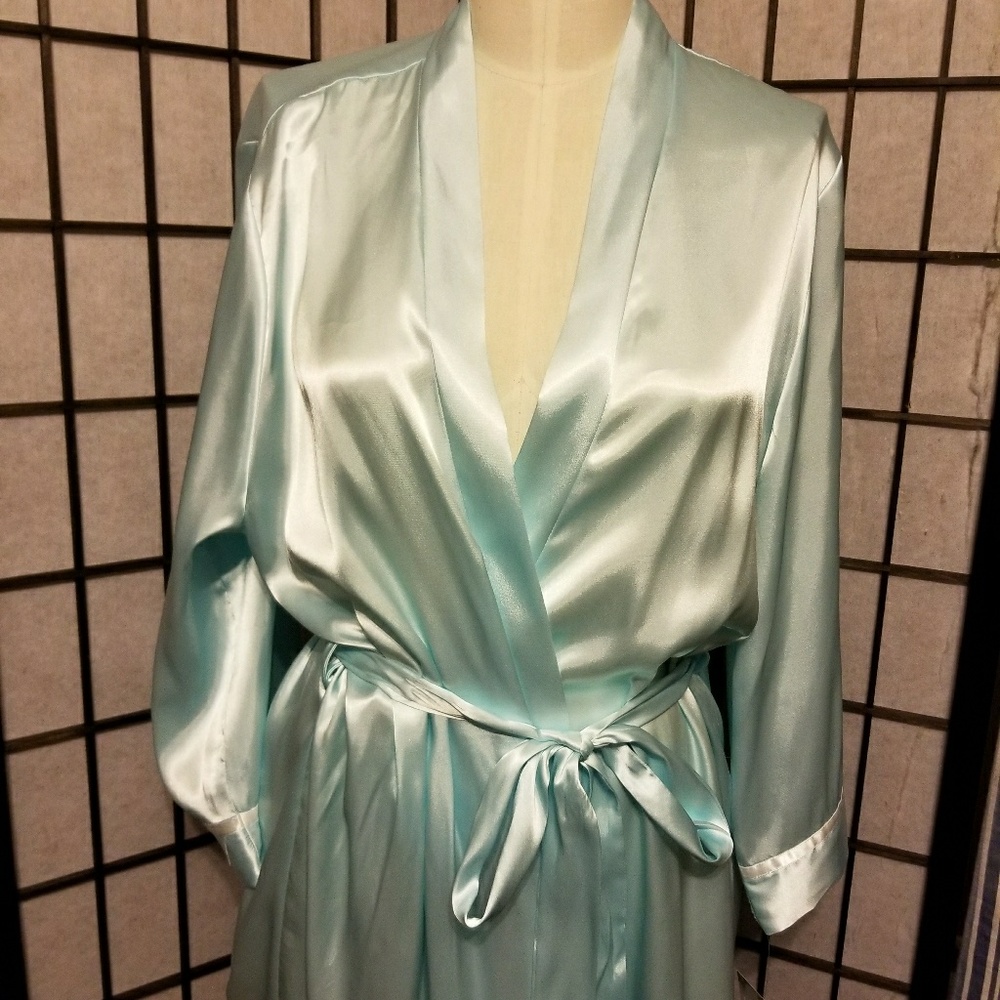 Intimo Bridesmaid Robes